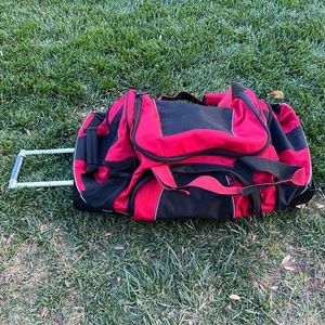 COPY - Rolling Gym Bag Luggage Like New